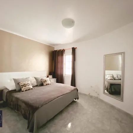 Old Town Puerto Del Carmen Apartment